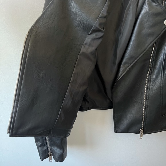 ✨NWOT✨ RD STYLE | Faux Leather Jacket - Picture 5 of 6